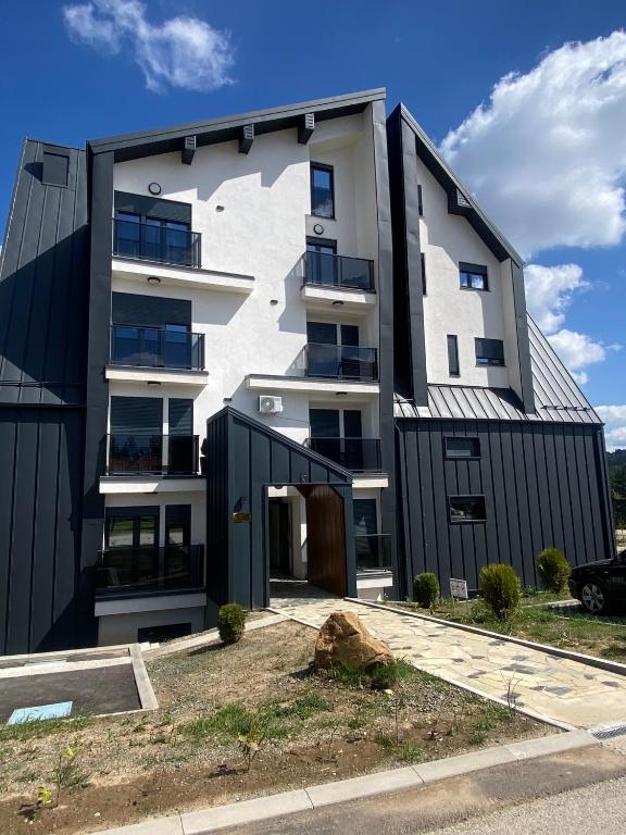 Budova, kde se apartmán nachází