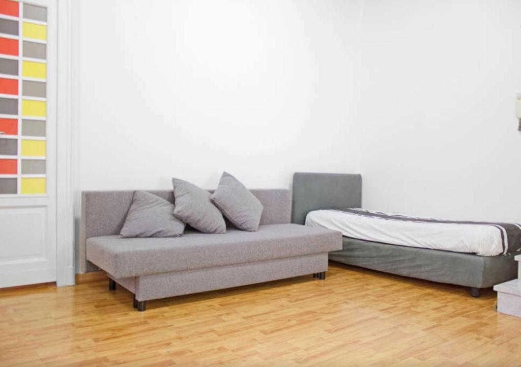 A seating area at Appartamento Casa Toledo