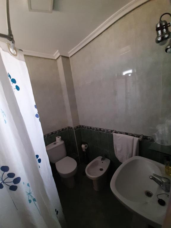 Koupelna v ubytování Hostal Bellas