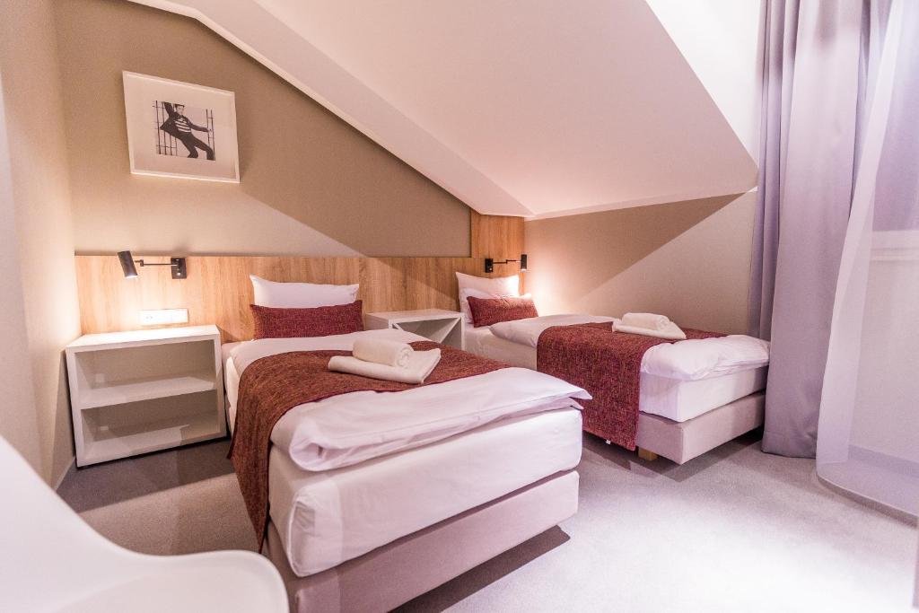 Hotel Falcon - Resim 22