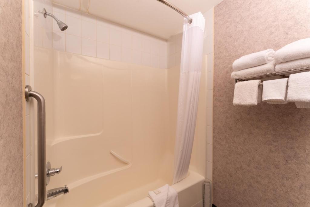 Prestige Aberdeen Lodge Kamloops - Resim 43