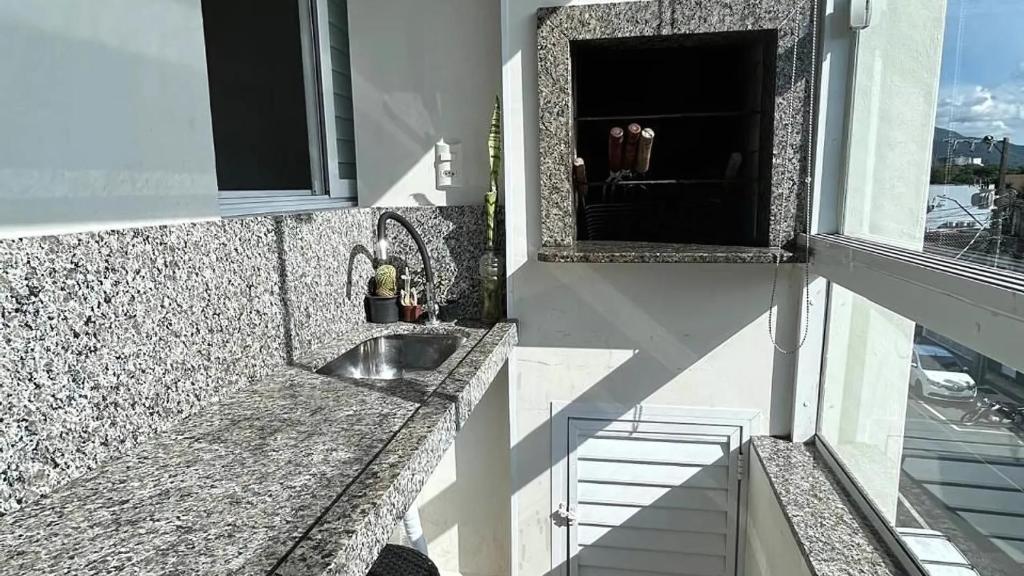 Imagem da galeria de Apto Almeida e Moraes Aconchegante em BC no Balneário Camboriú