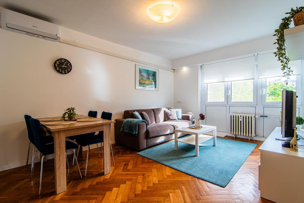 Flexible SelfCheckIns 109 - Zagreb - Bedroom - New