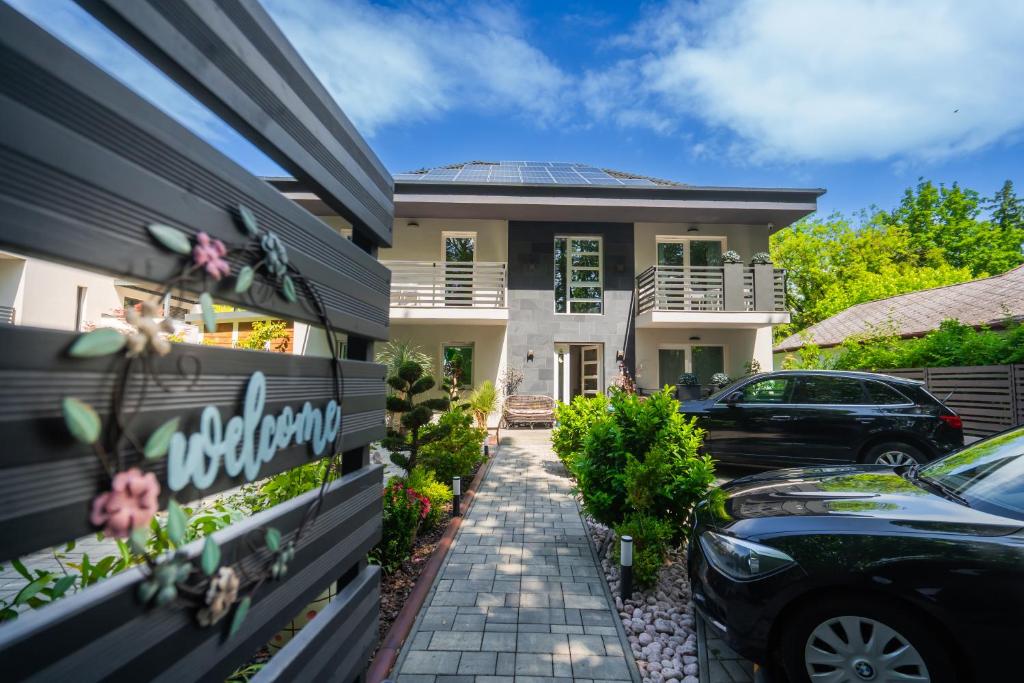 Budynek, w którym mieści się apartament