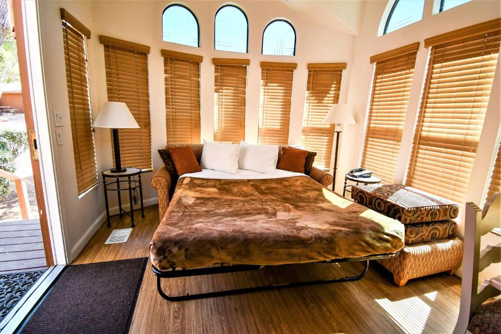 Getaways at Sedona Pines Resort photo