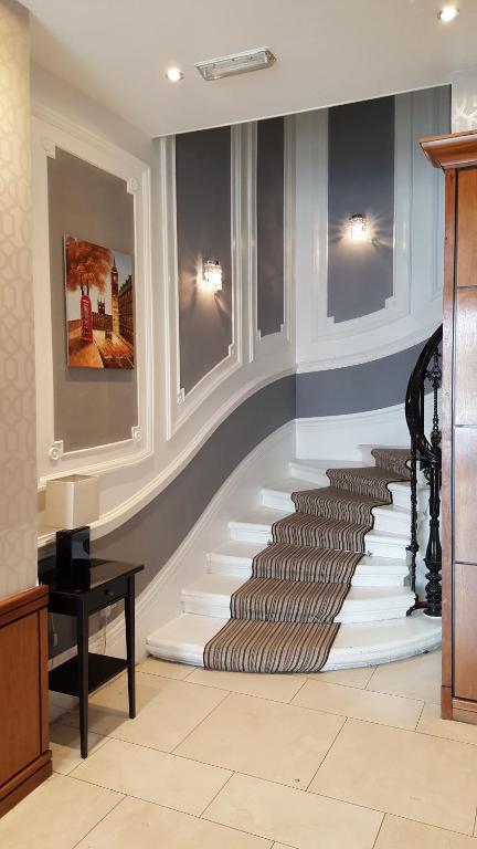 Duke Of Leinster Hotel - Resim 24