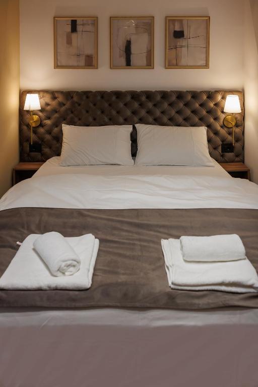 Garni Hotel Maggitti - Habitación Familiar Con Balcón