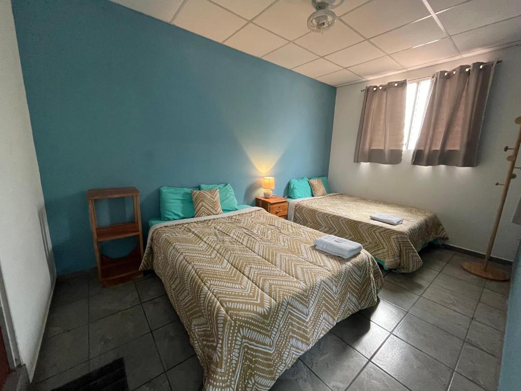 Hostal Cumbres del Volcan Flor Blanca - Dört Kişilik Oda - Banyolu