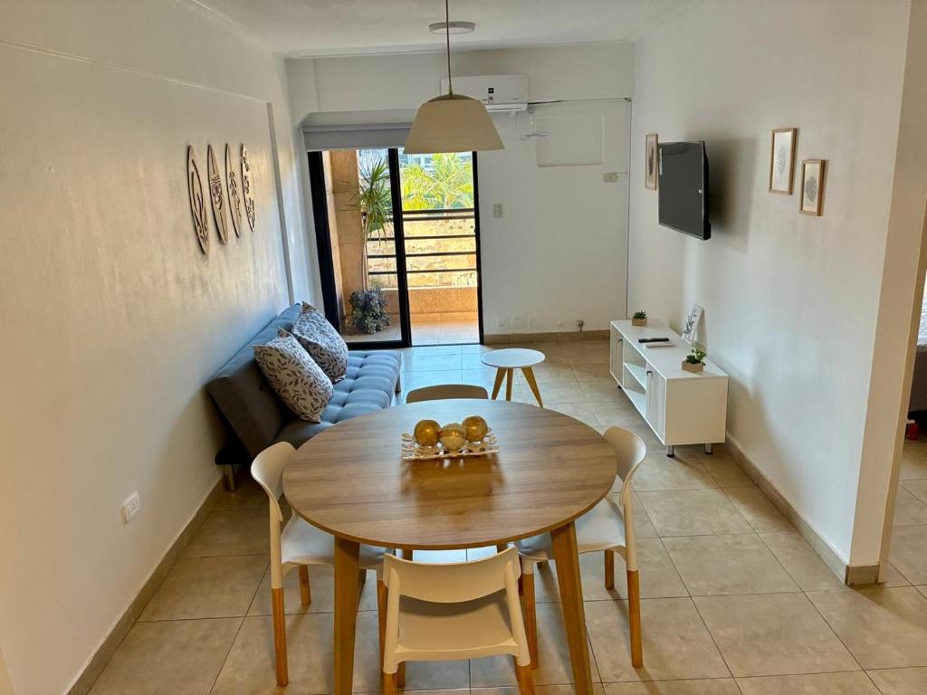 TV a/nebo společenská místnost v ubytování Rent Apart San Lorenzo