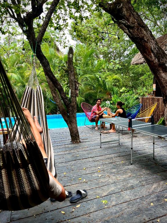 Bazén v ubytování Maui Hostels Tulum nebo v jeho okolí
