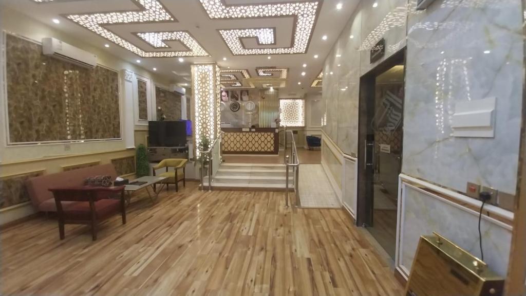 Istumisnurk majutusasutuses فندق شموخ