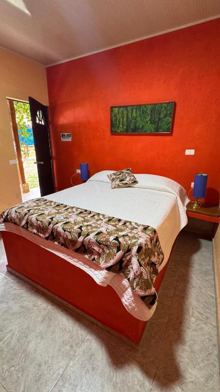 Postel nebo postele na pokoji v ubytování Posada Turística Rocas De Cabo Marzo