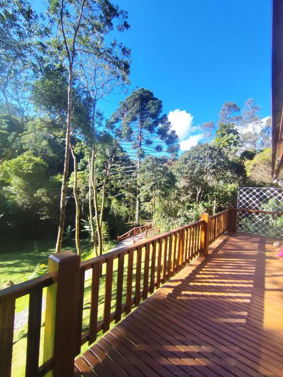 Природа в окрестностях дома для отпуска