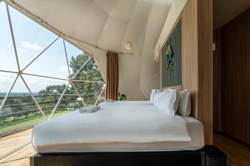 Bilut Hills Eco Resort - Deluxe Driepersoonskamer