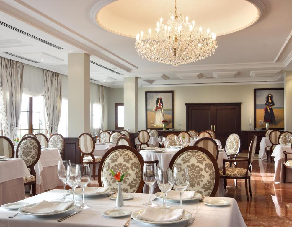 Candido Hotel 2*