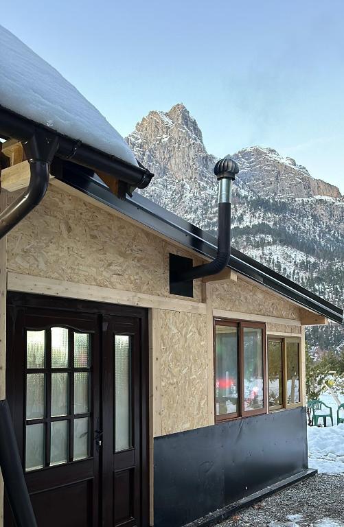 Nespecifikovaný výhled na hory nebo výhled na hory při pohledu z apartmánu