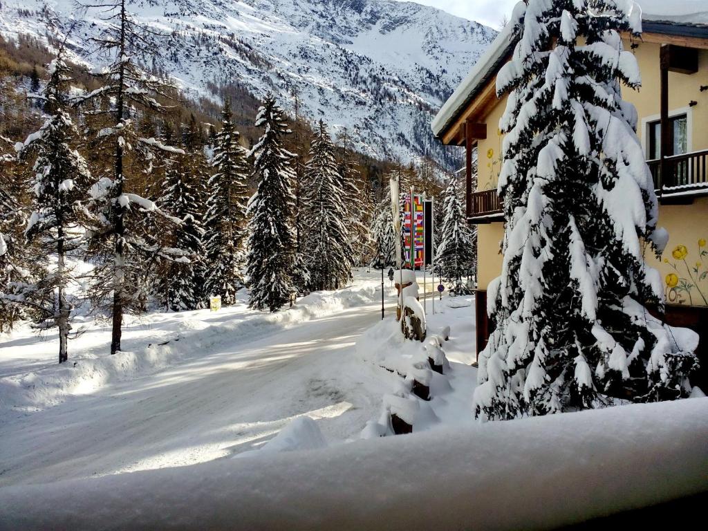Hotel Boton D'Or & Wellness a La Thuile v zimě