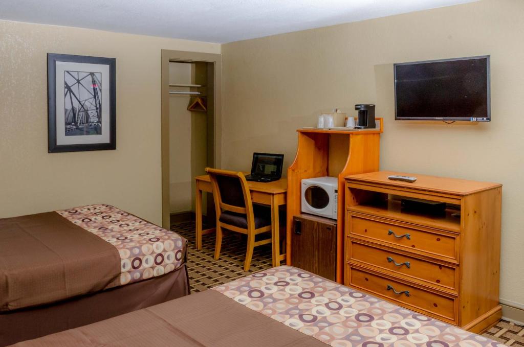 Relax Inn - Bryson City photo