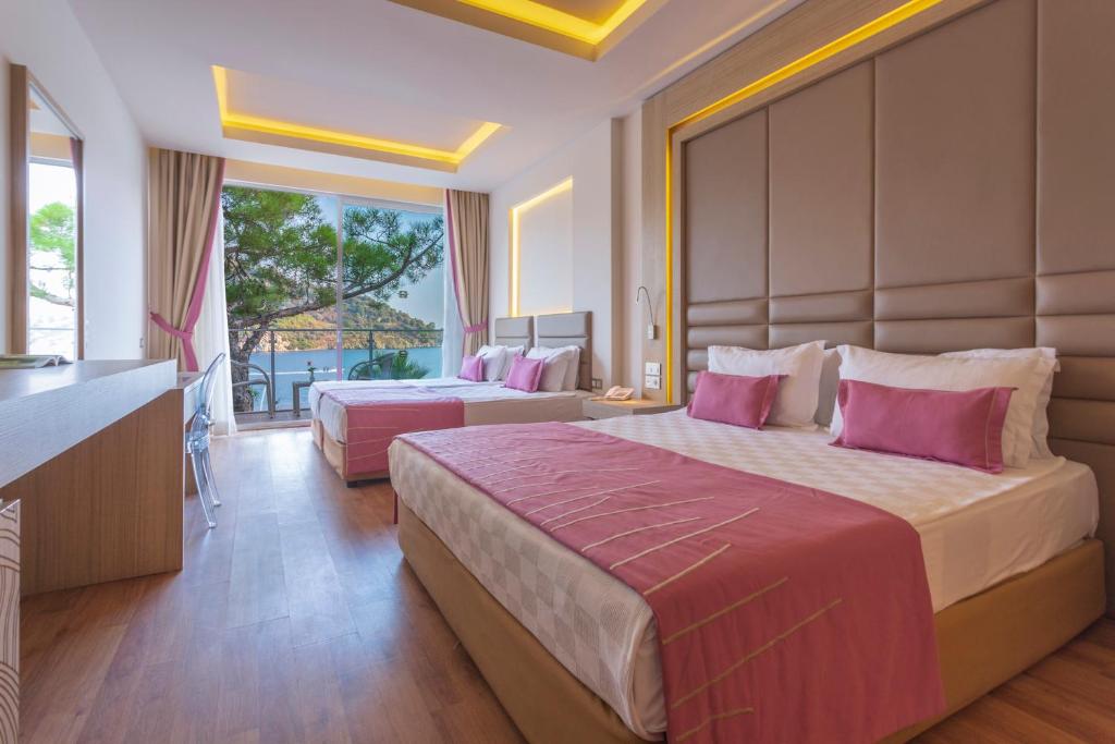 Orka Lotus Beach - 