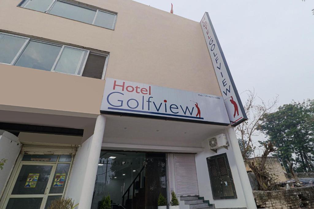 Fotografie z fotogalerie ubytování Hotel O Golfview v destinaci Panchkula