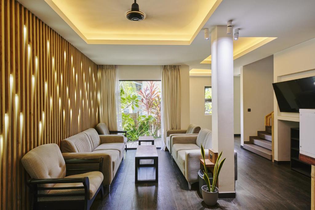 Posezení v ubytování Ataraxis Grand and Spa Fuvahmulah