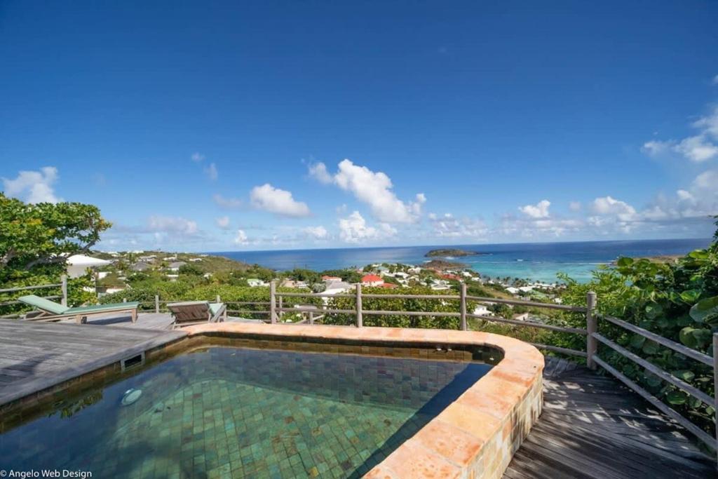 Luxurious Meditation Villa in Marigot Hills