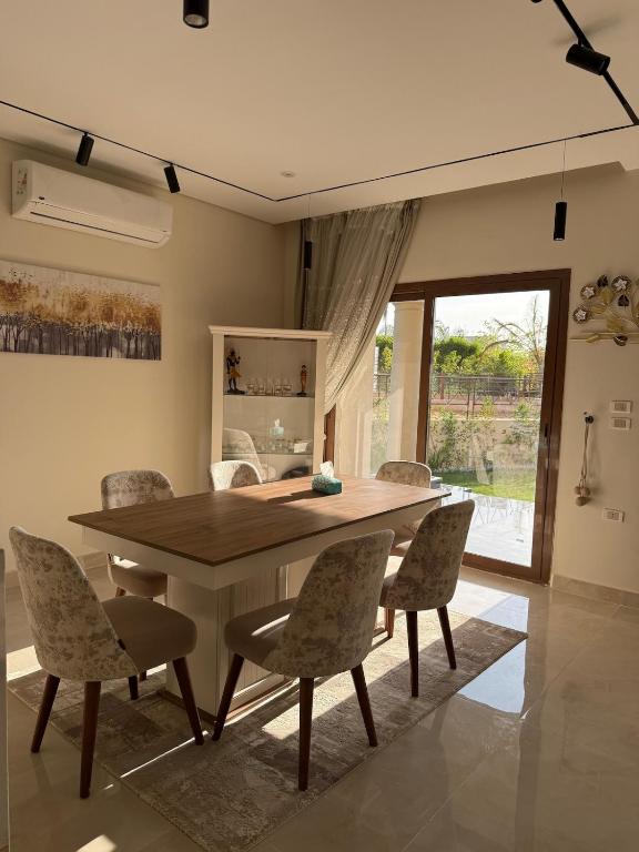 Fotografie z fotogalerie ubytování Luxury villa in Madinty v Káhiře