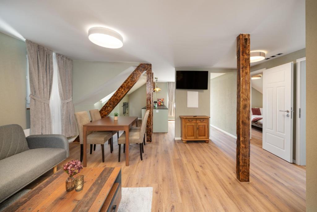 BetweenTheLakes Penthouse - Resim 5