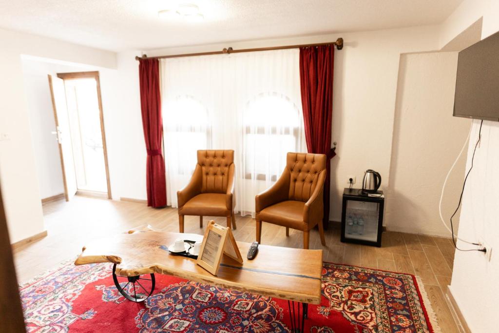 Ayaz Stone House - 14