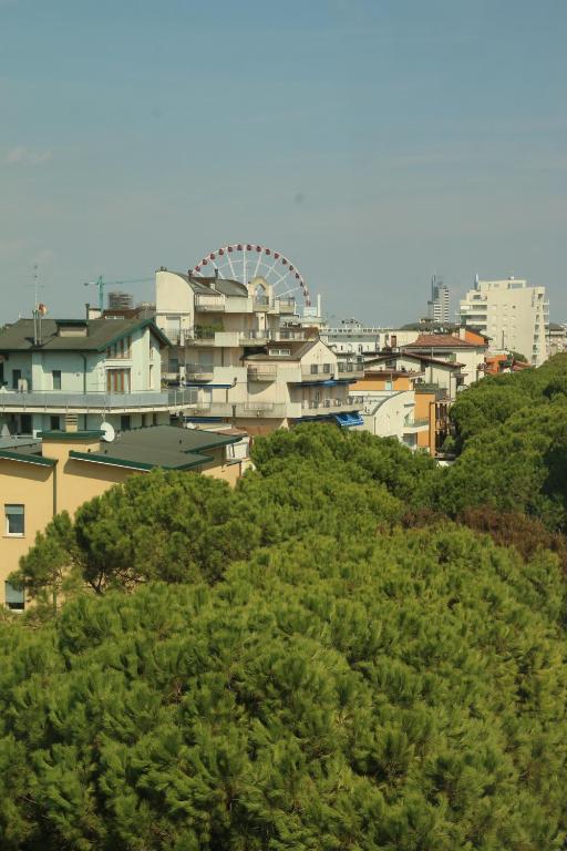 Nespecifikovaný výhled na destinaci Lido di Jesolo nebo výhled na město při pohledu z hotelu