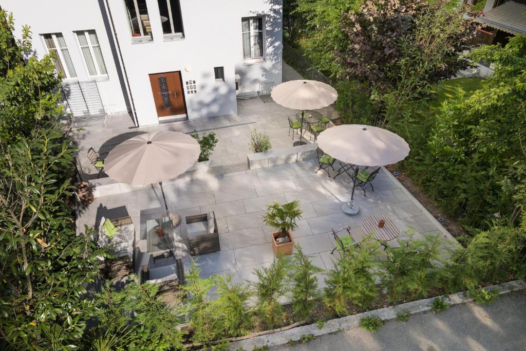 BetweenLakes Studio 2nd floor - Resim 9