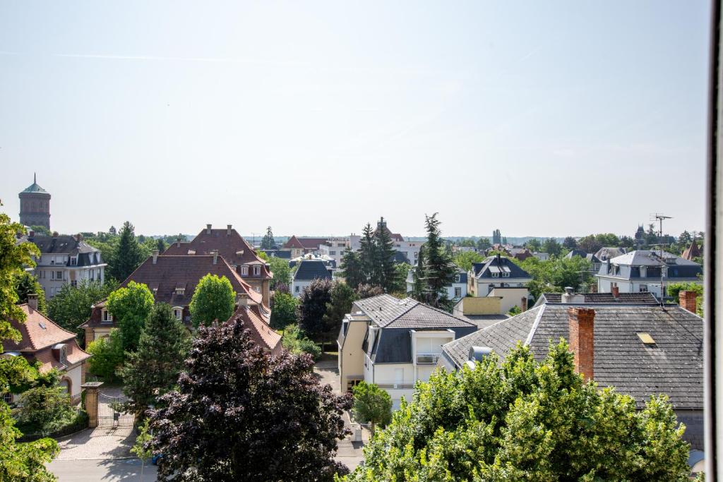GANZALIESELE, Idéal Pro, Gare à 2 minutes à pied, Bus devant l'Immeuble, Arrivée Autonome, Wifi, Centre historique de Colmar, Appartement lumineux et calme, – photo 23