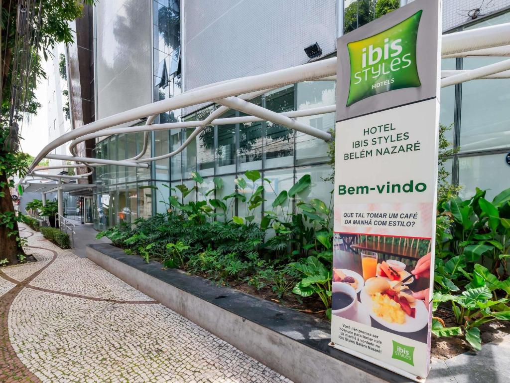 Um jardim em ibis Styles Belem Nazare