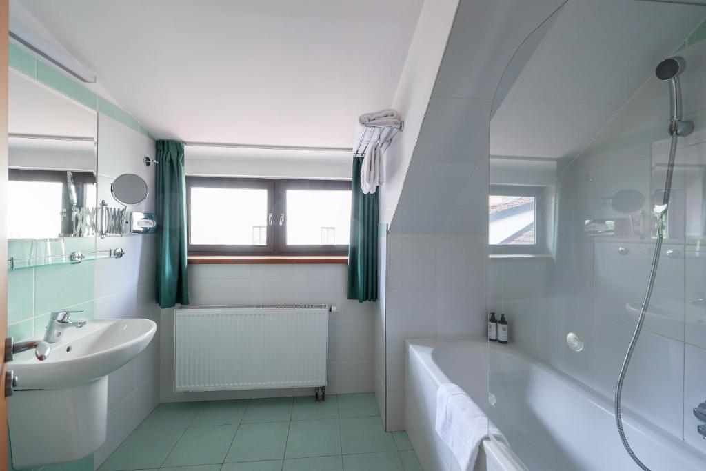 Hotel Mlýn - Resim 43