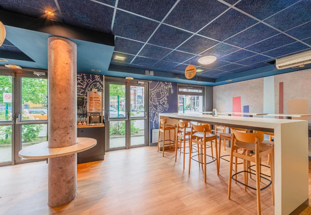 Restaurace v ubytování B&B HOTEL Strasbourg Nord Schiltigheim