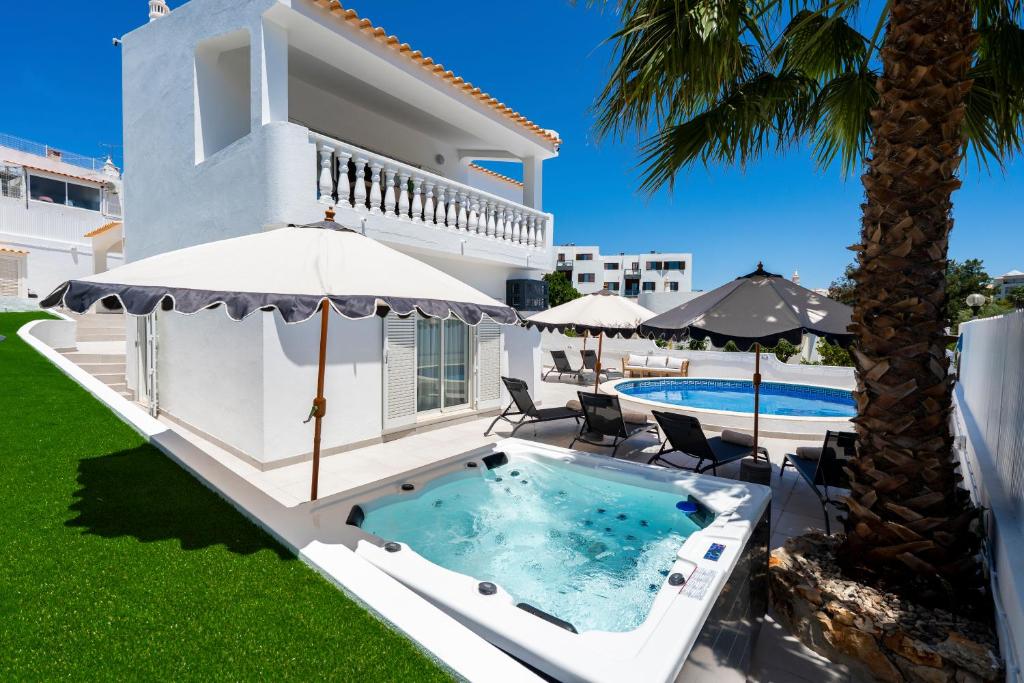 Alma Invicta Albufeira