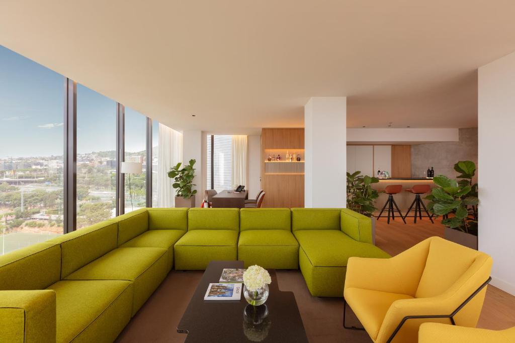 
Red Level The Royal Penthouse Suite
