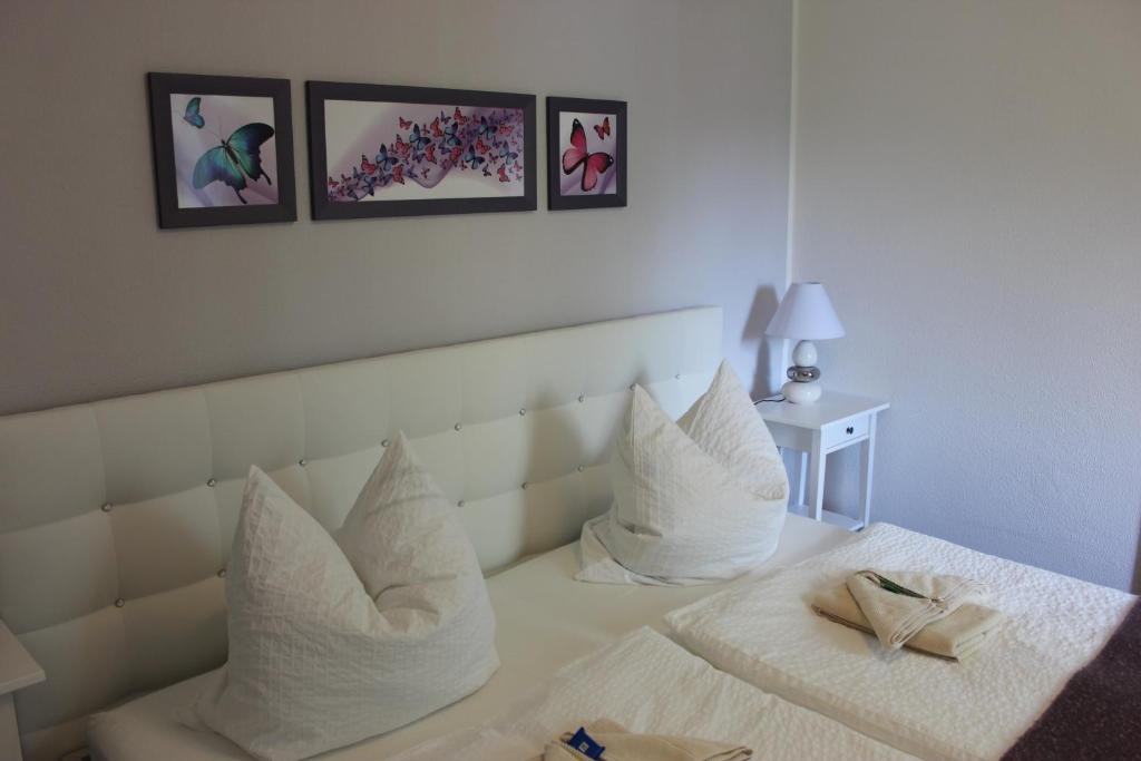 Postel nebo postele na pokoji v ubytování Weber Apartments