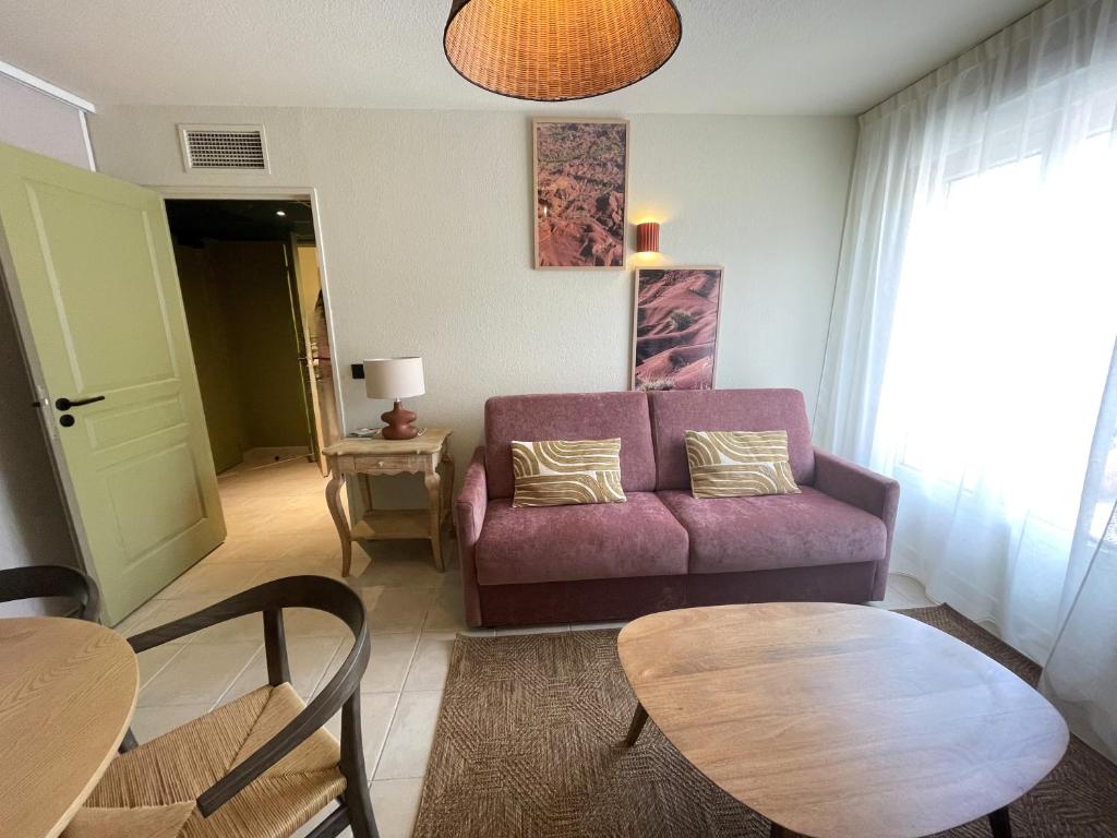 Hôtel Golf Fontcaude - Resim 9