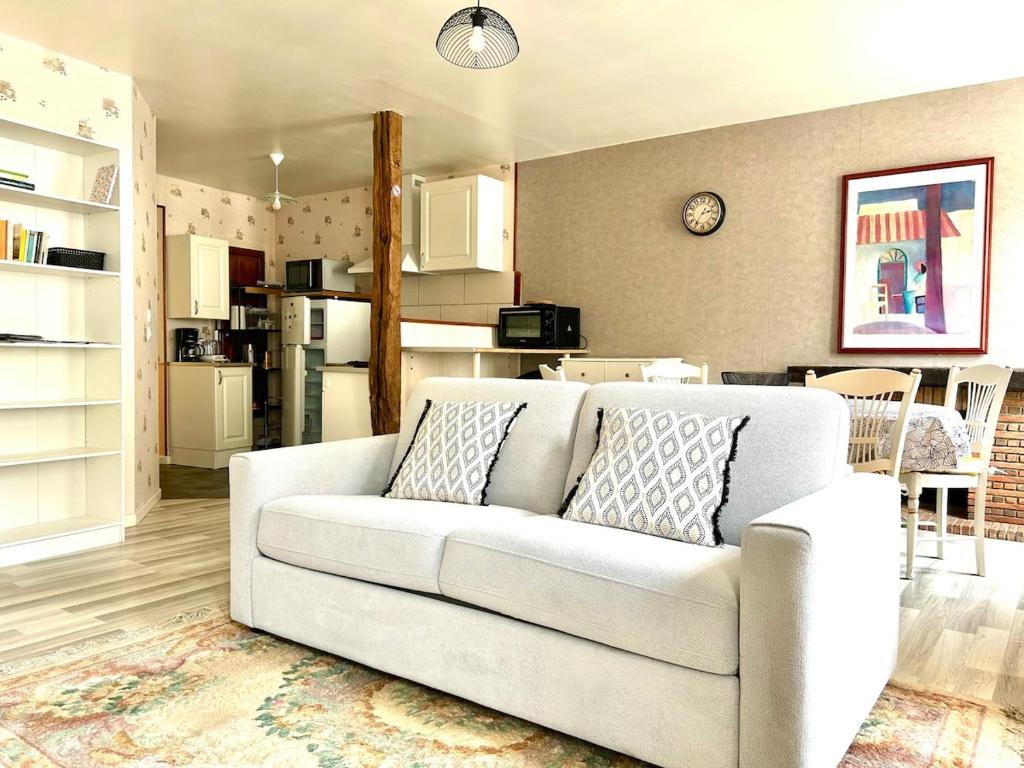 Η κουζίνα ή μικρή κουζίνα στο Appartement 1 chambre avec terrasse