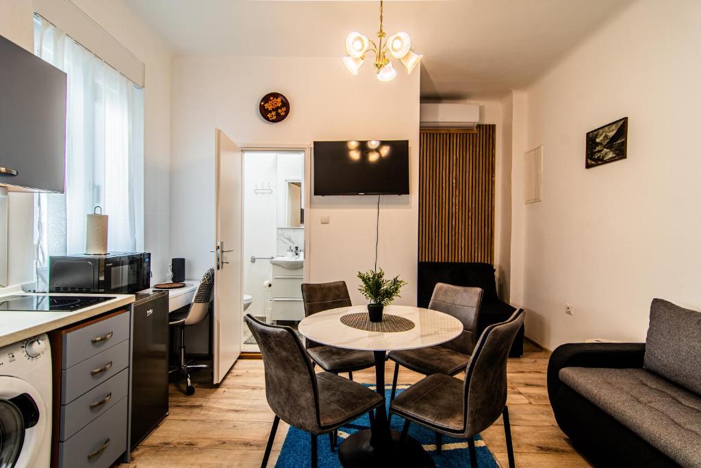 Flex SelfCheckIns 104 - Zagreb - Centar - Novo