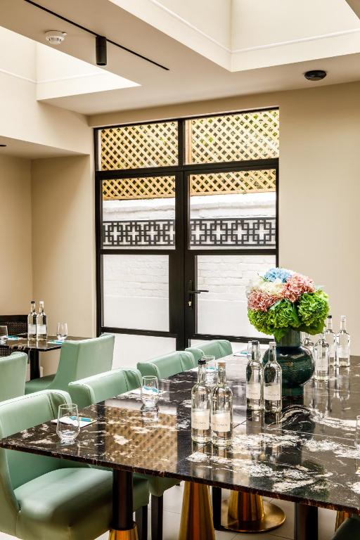 Ellen Kensington - Resim 15