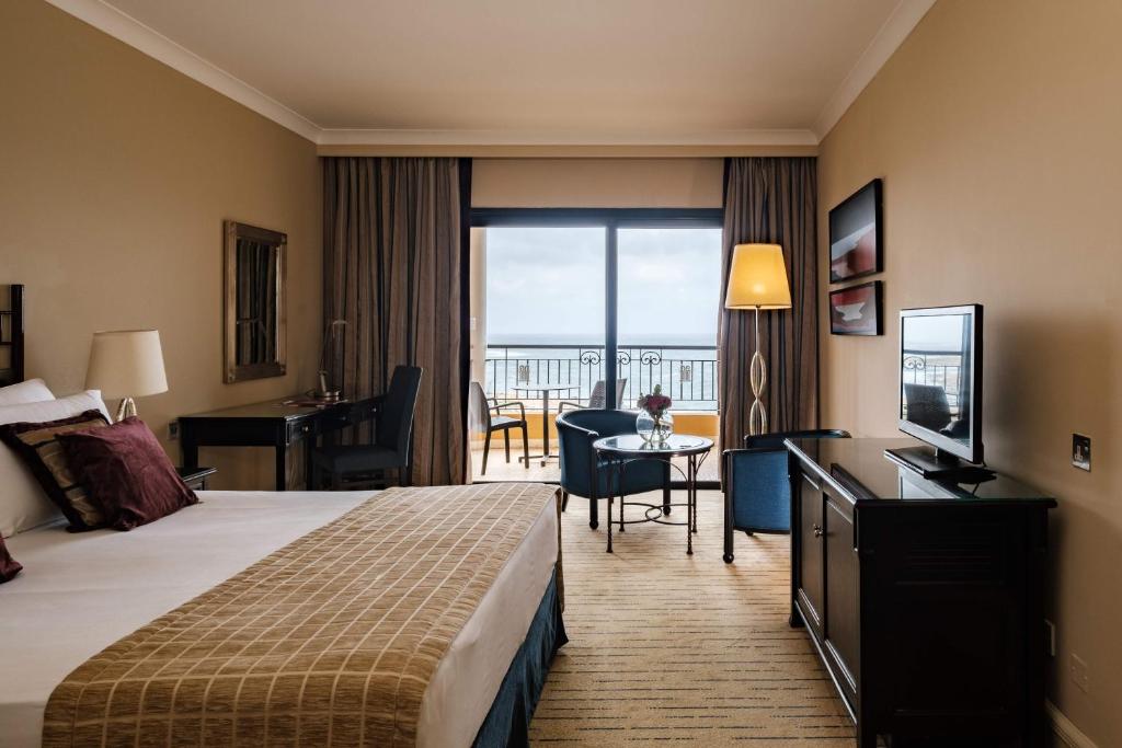 Corinthia St George's Bay - 14