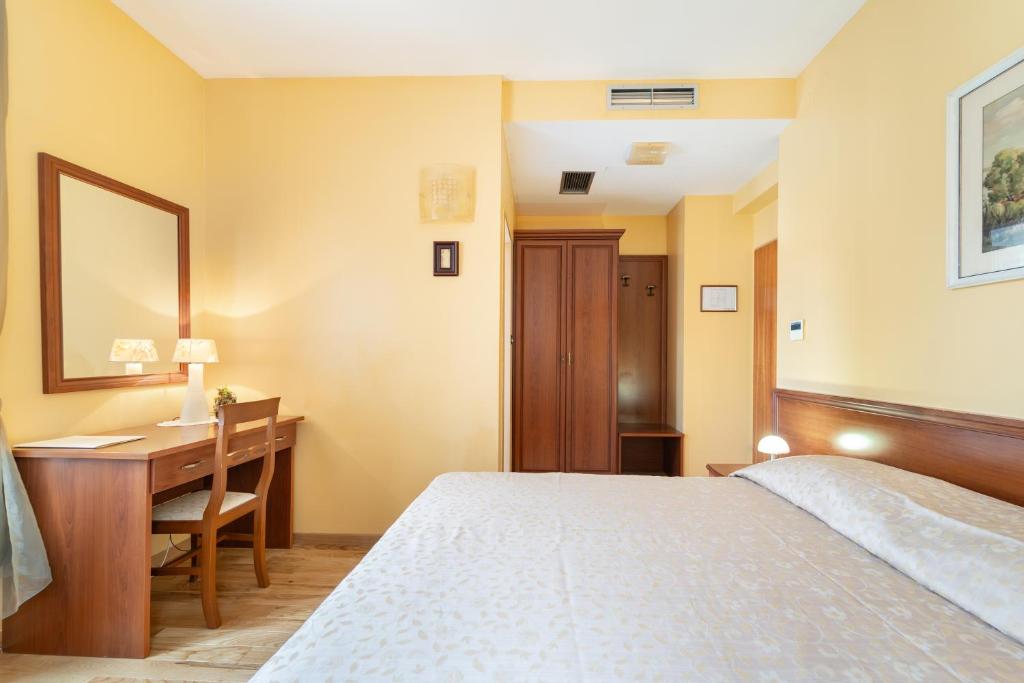 Hotel Peristil - Resim 22