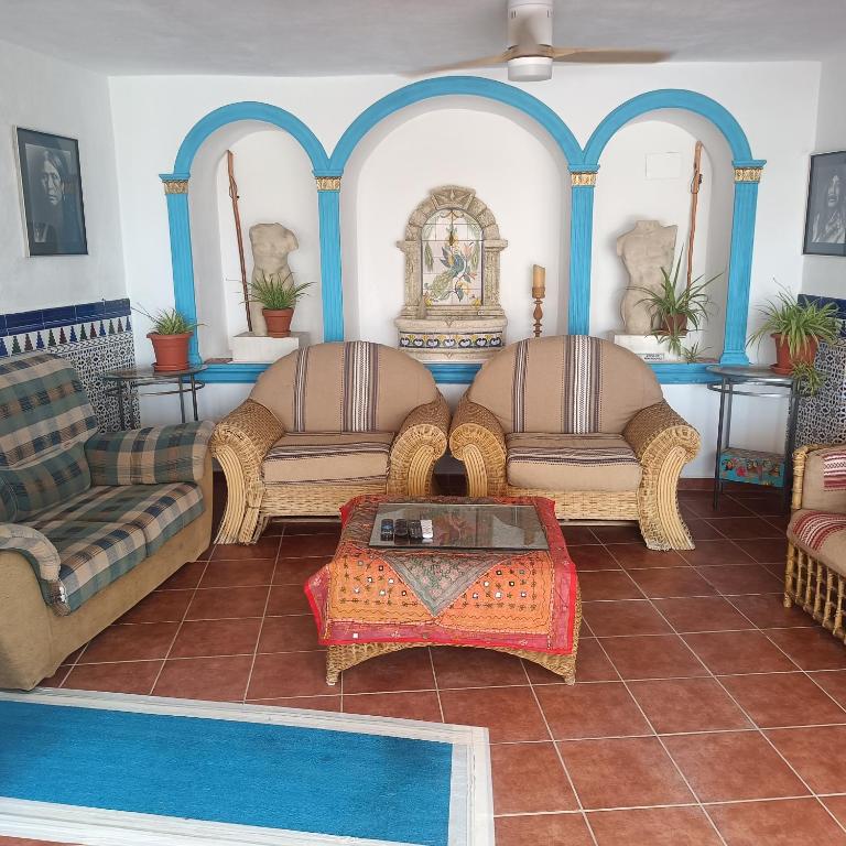 Casa De Aventuras - Three-Bedroom Holiday Home