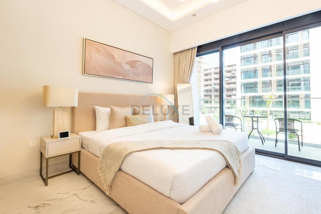 Pool and Community View Studio, Near Top Landmarks, Azizi Riviera 59 ...
