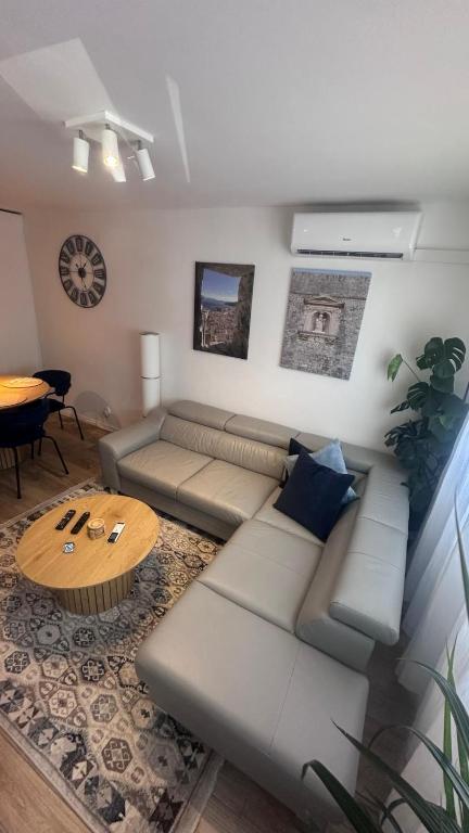 Apartman Noa - ２ベッドルームのあるアパート