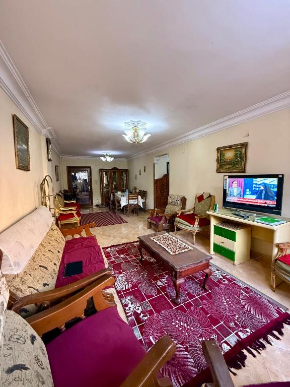Televisyen dan/atau pusat hiburan di Moin flat