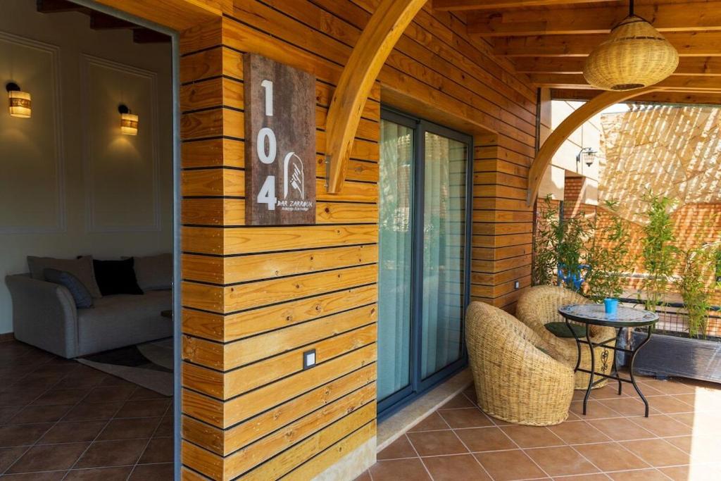 Posezení v ubytování Dar Zarrouk - Eco Lodge Briech Assilah