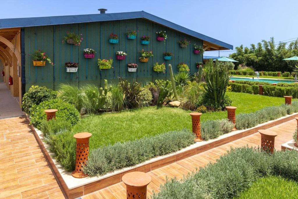 Zahrada ubytování Dar Zarrouk - Eco Lodge Briech Assilah